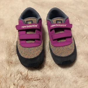 New Balance for crewcuts 410 Velcro sneakers